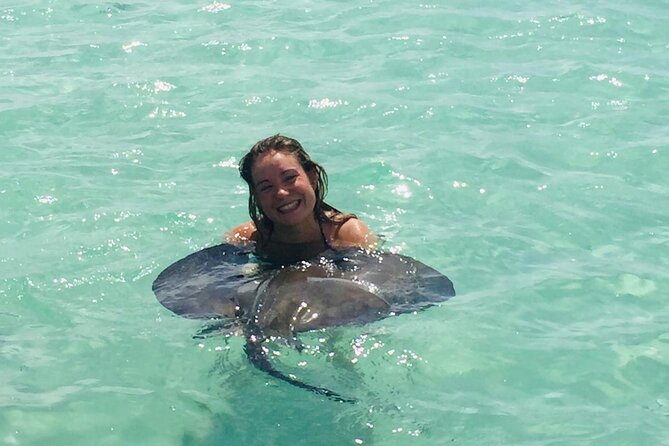 ANTIGUA FROM TOP TO BOTTOM: Stingray City, Beach, lunch & more... - Price and value at $199.90 per person