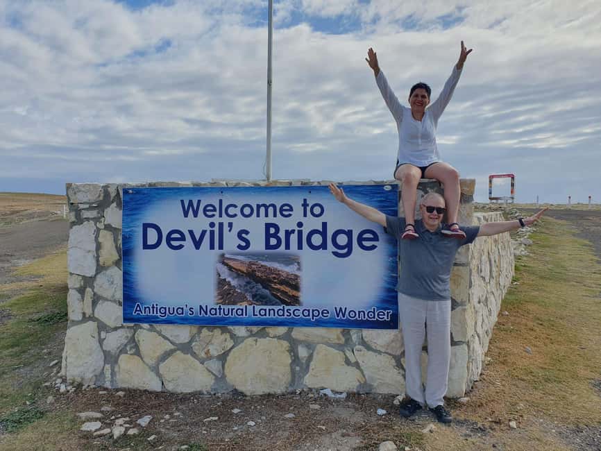 Antigua: Stingray City, Devil’s Bridge & Betty’s Hope Tour - Packing Like You Mean It for Stingrays and Photos
