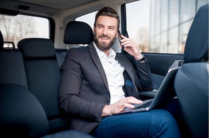 Biggvee Premium Airport One Way Transfer - Best For First-Timers, Families, and Anyone With a Tight Arrival Plan