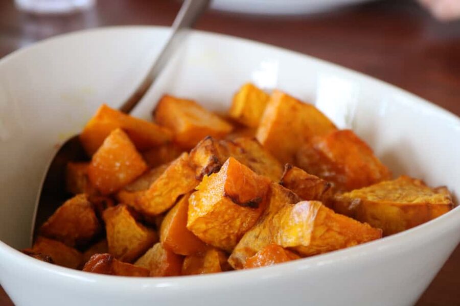 Coordinating Curry Cooking Class - Curry time: chicken, tofu, and how the spice logic works