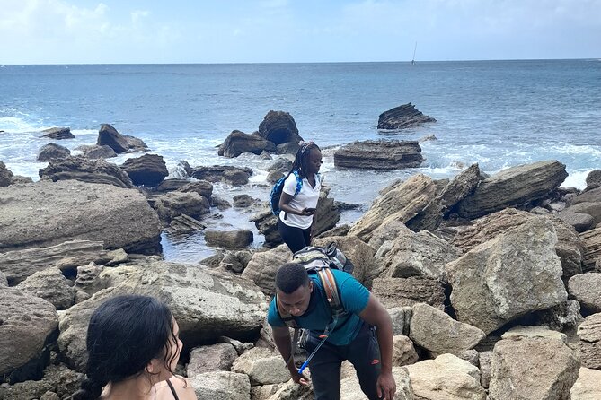 Hike Antigua Tour - Conquer the Hill - How challenging is it for beginners and families?