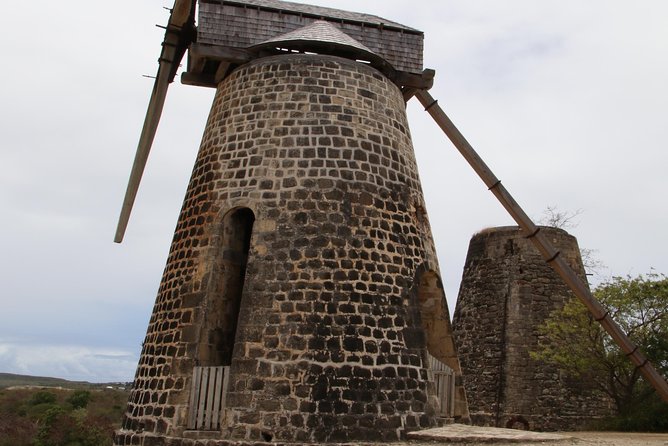 Historic Island Tour(Historic Barbuda tour also available)) - The pickup rhythm, private guide pace, and what “3 to 4 hours” really means