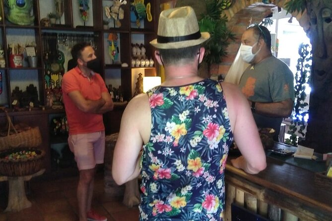Luxury Island Platinum Tour - Lunch plus local beer: included, and worth treating as part of the experience