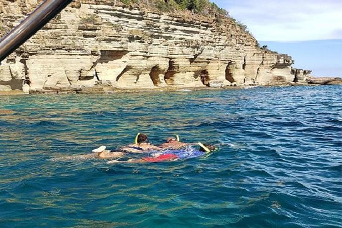 Snorkel and Exclusive Beach Exploration in Antigua - Cruising Antigua’s west coast before you even put your face in the water