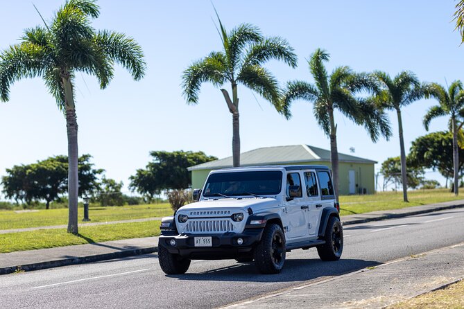 SoCoHo Luxe Private Jeep Wrangler Tour - Sir Vivian Richards Stadium: Cricket Pride in North Sound